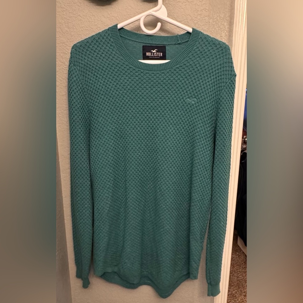 Hollister Men’s XL Waffle Knit Long Sleeve Sweater Green